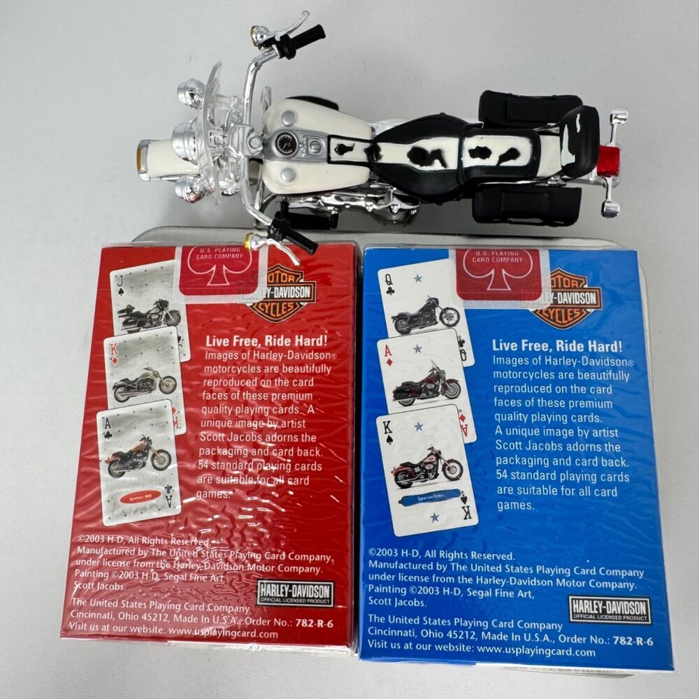 Harley-Davidson Die-Cast Replica Motorcycle Maisto & Playing Cards Collectible - Picture 7 of 14
